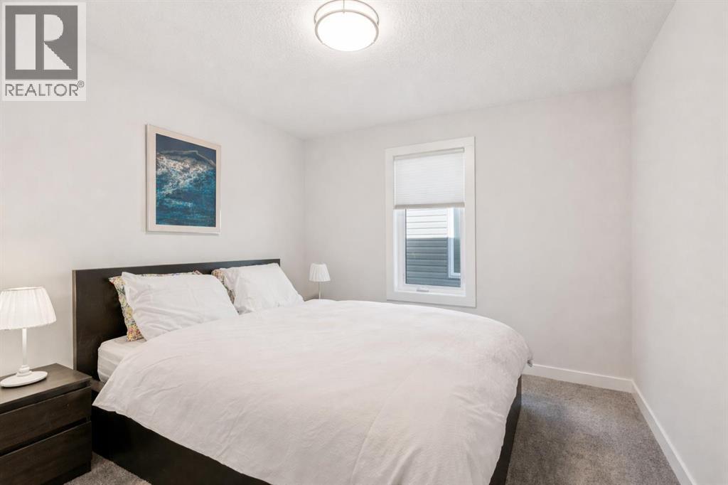 24 Willow Park Point, Cochrane, Alberta  T4C 2V3 - Photo 15 - A2294271