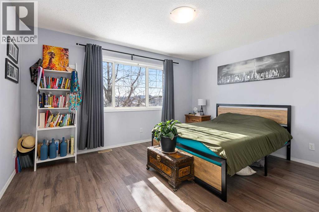 1858 Sagewood Link SW, Airdrie, Alberta  T4B 3A8 - Photo 15 - A2299526