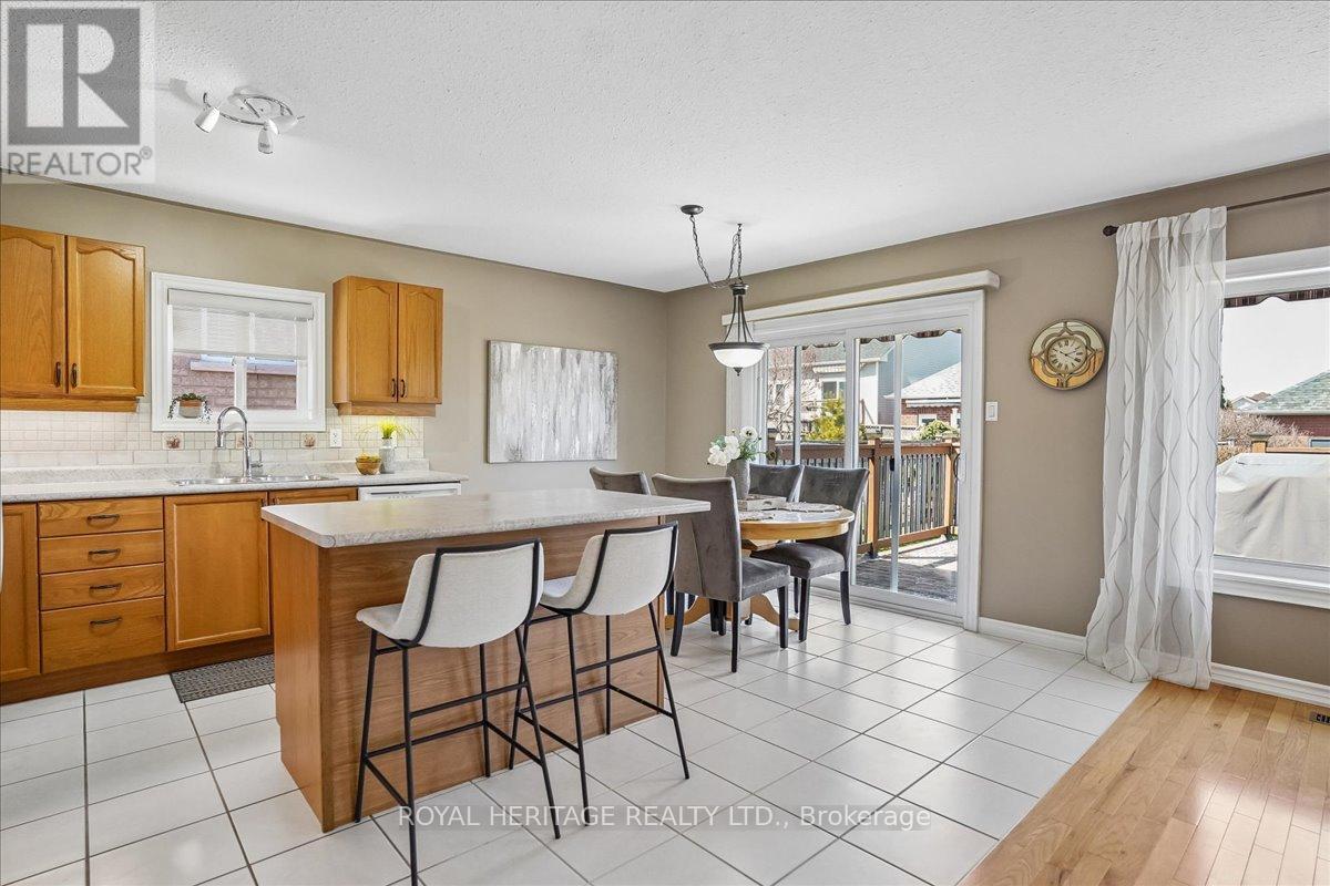 38 Bingham Gate, Clarington, Ontario L1E 3K3 - Photo 10 - E12988862