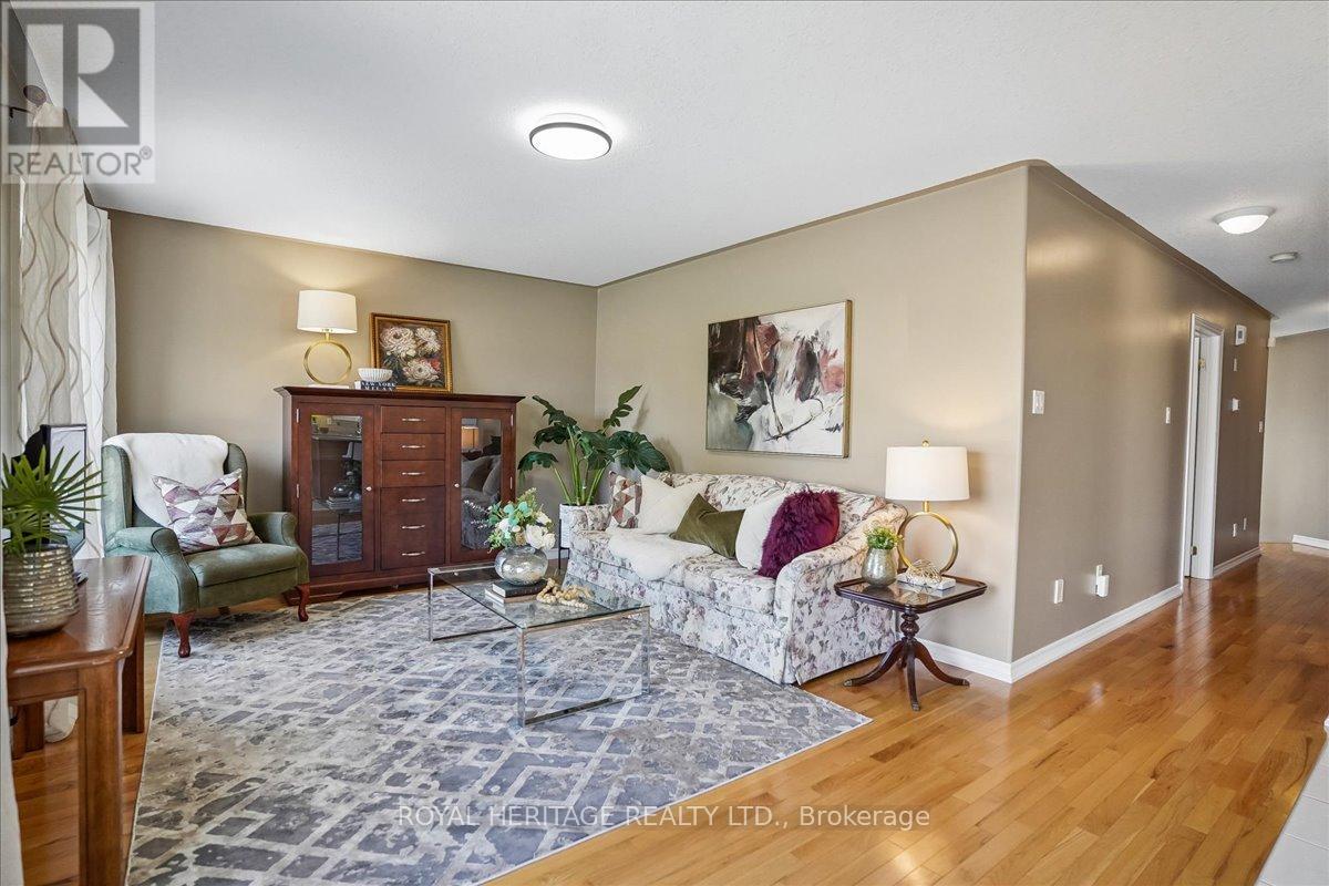 38 Bingham Gate, Clarington, Ontario L1E 3K3 - Photo 6 - E12988862