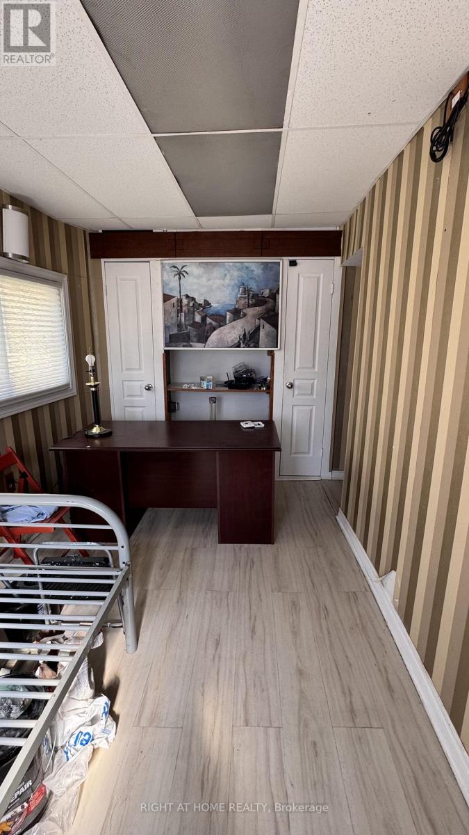 Unit 2 - Unit 2, 104 Danforth Road N, Toronto, Ontario  M1L 3W7 - Photo 10 - E12988870