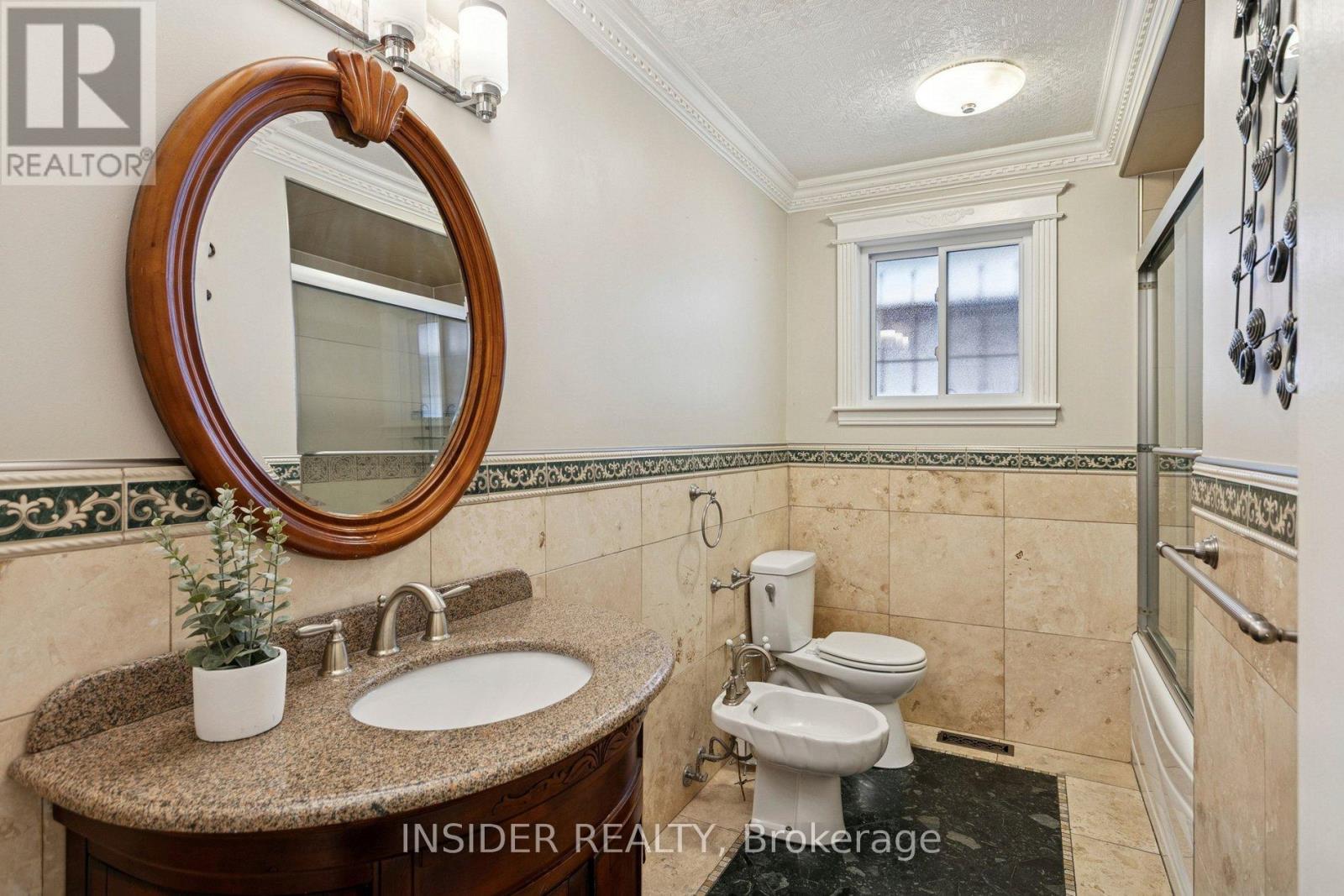 2078 Stanfield Road, Mississauga, Ontario  L4Y 1R5 - Photo 22 - W12988866