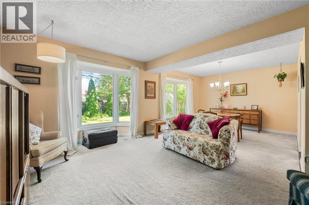 7715 Swan Street, Niagara Falls, Ontario  L2H 2P7 - Photo 7 - 40813209