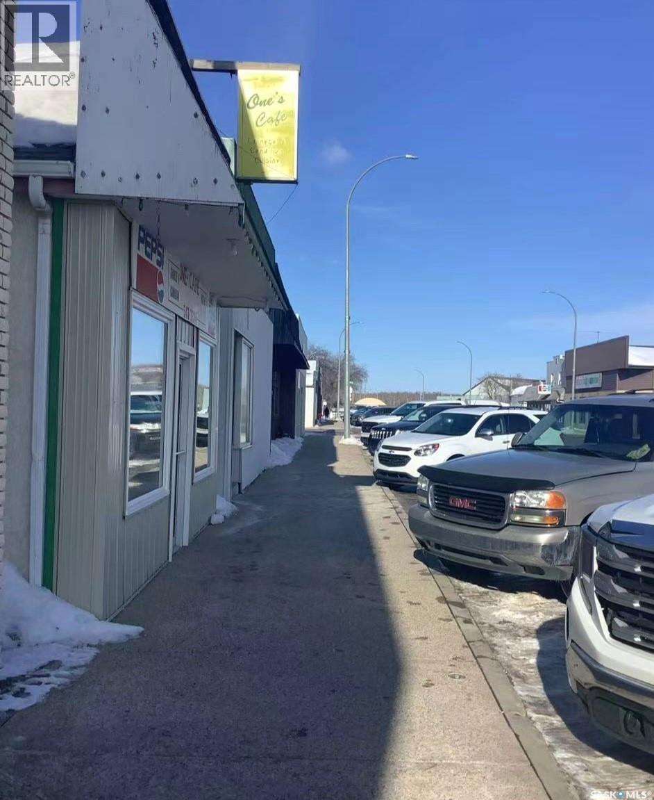15 Main Street N, Preeceville, Saskatchewan  S0A 3B0 - Photo 3 - SK032732