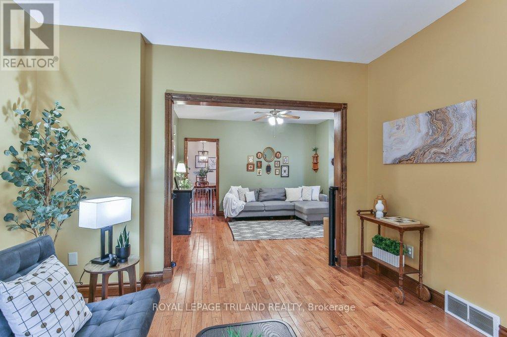 941 Queens Avenue, London East, Ontario  N5W 3H9 - Photo 10 - X12988896