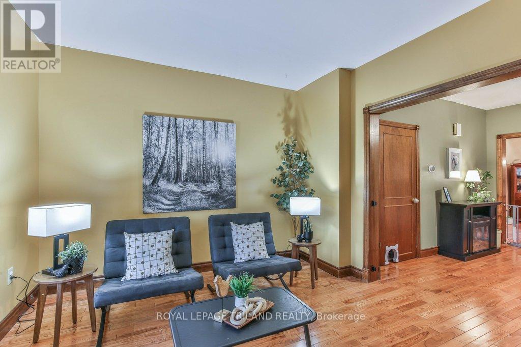 941 Queens Avenue, London East, Ontario  N5W 3H9 - Photo 9 - X12988896