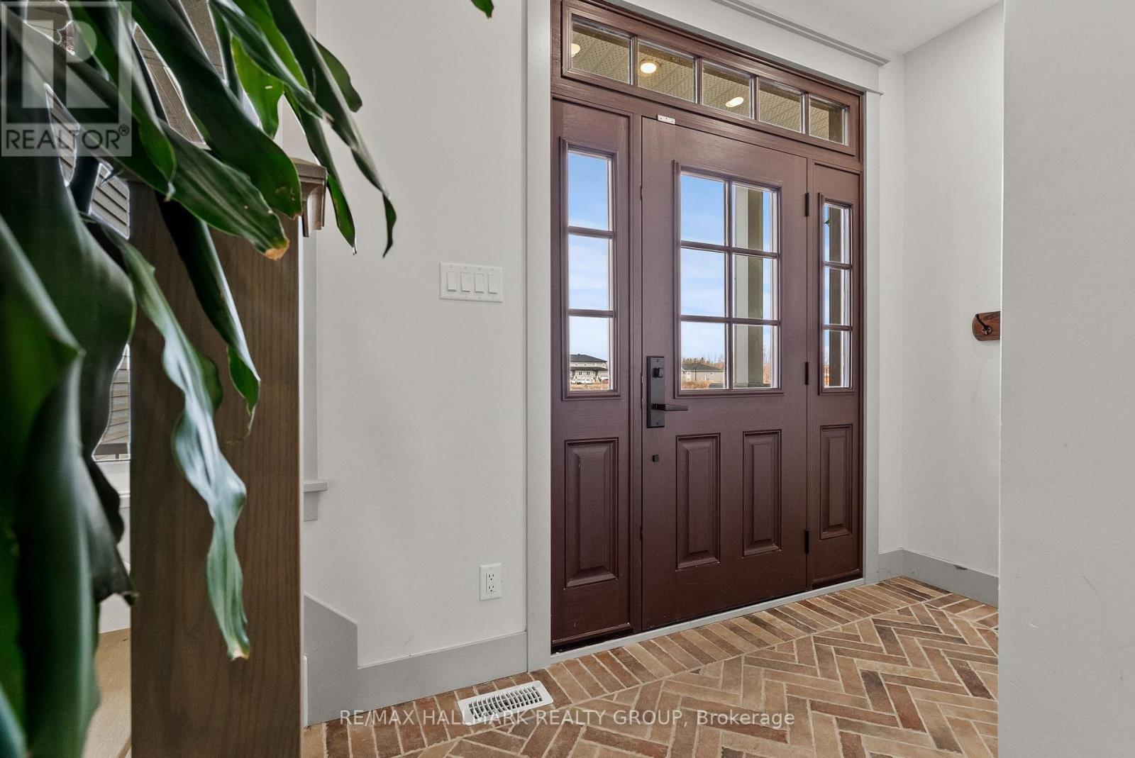 71 Cayer Street, The Nation, Ontario  K0A 3C0 - Photo 2 - X12988894