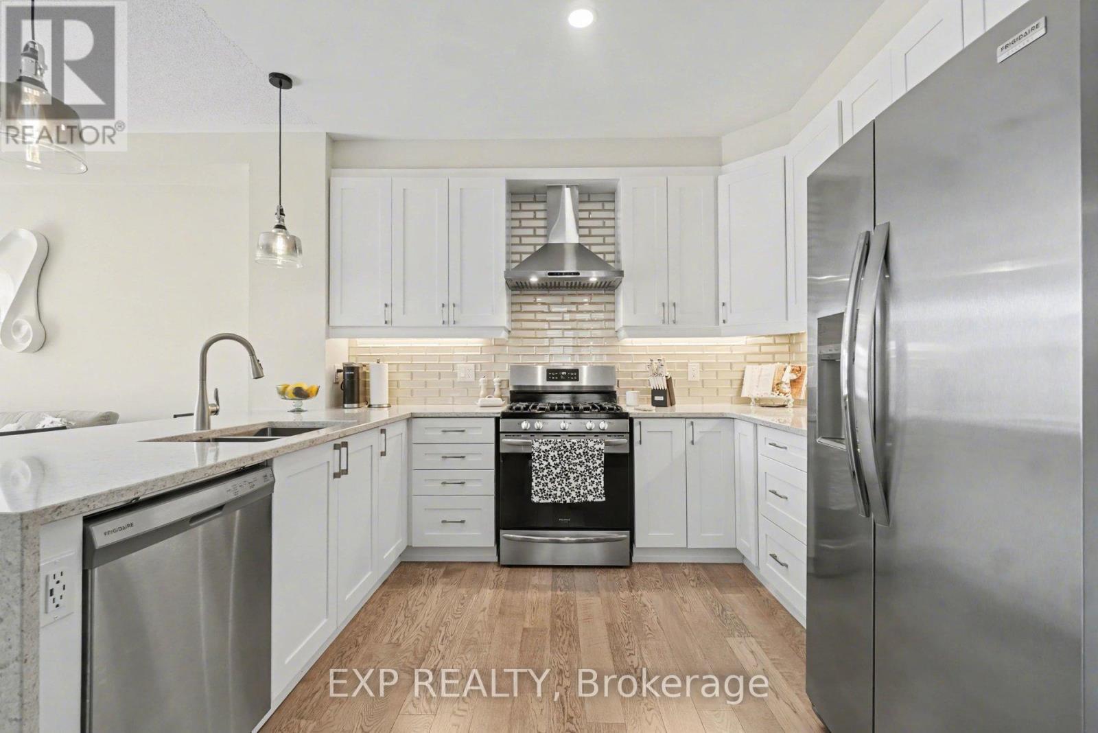 520 Rye Grass Way, Ottawa, Ontario  K2J 7A1 - Photo 11 - X12988912