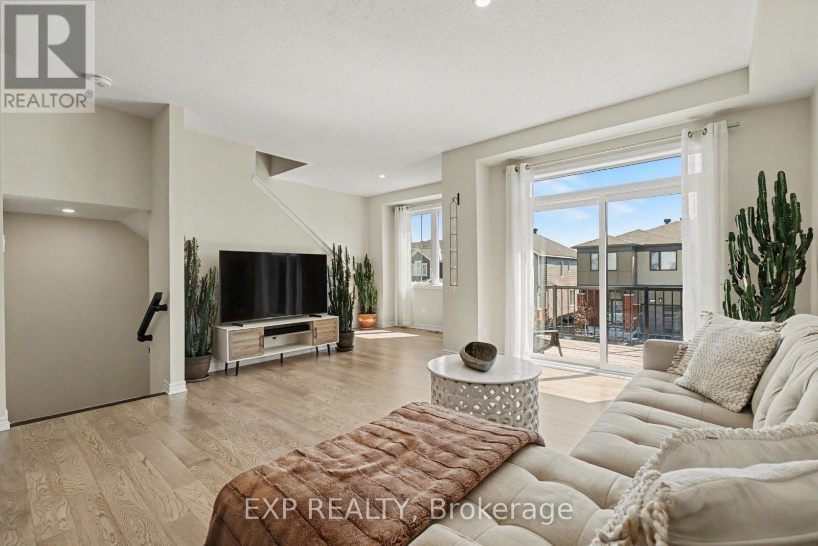 520 Rye Grass Way, Ottawa, Ontario  K2J 7A1 - Photo 6 - X12988912