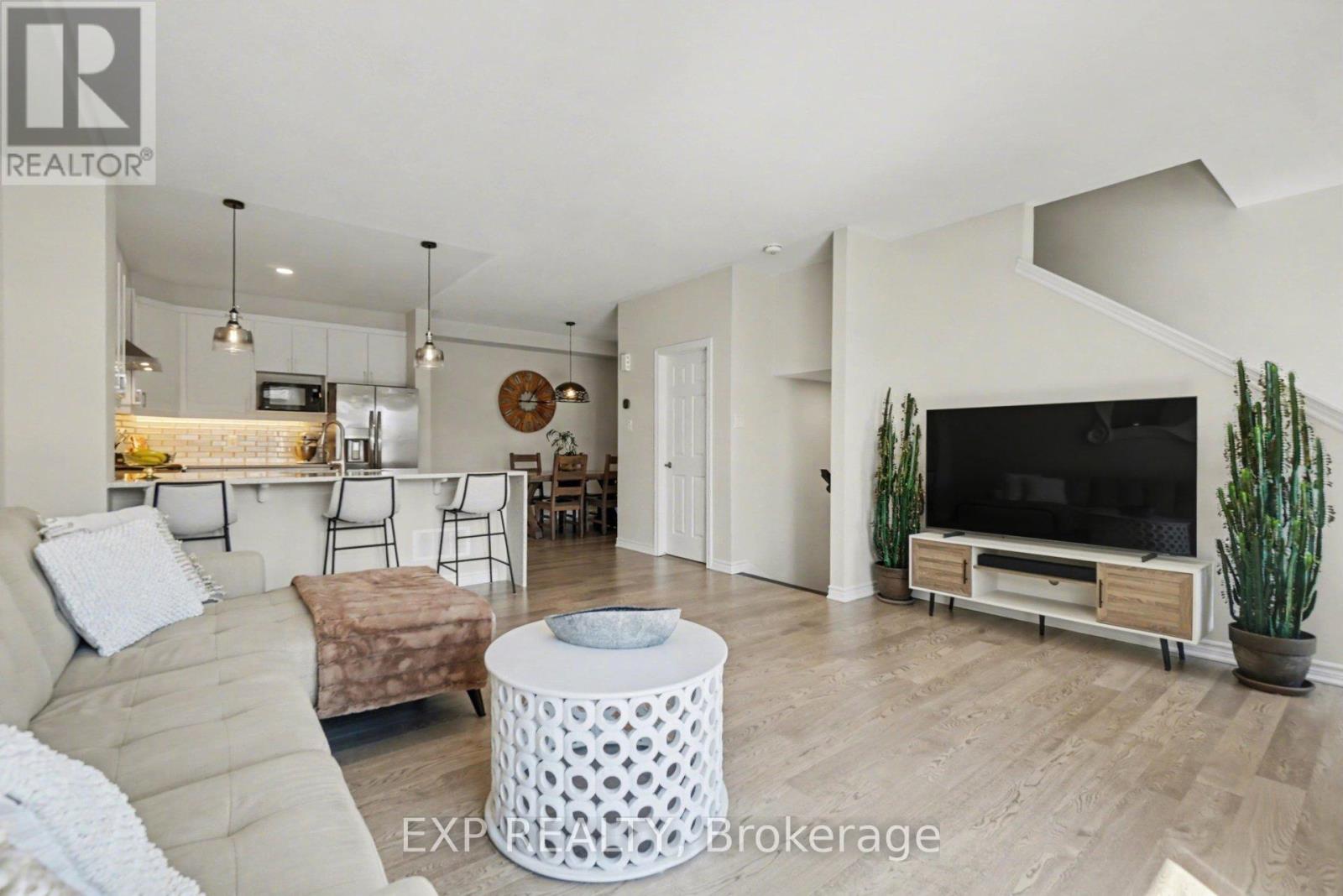 520 Rye Grass Way, Ottawa, Ontario  K2J 7A1 - Photo 7 - X12988912