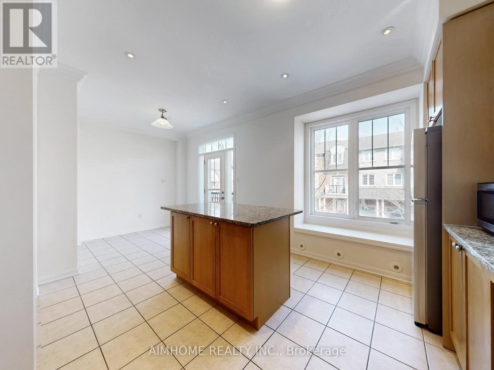 13 Yates Avenue, Toronto, Ontario  M1L 0C7 - Photo 17 - E12988884