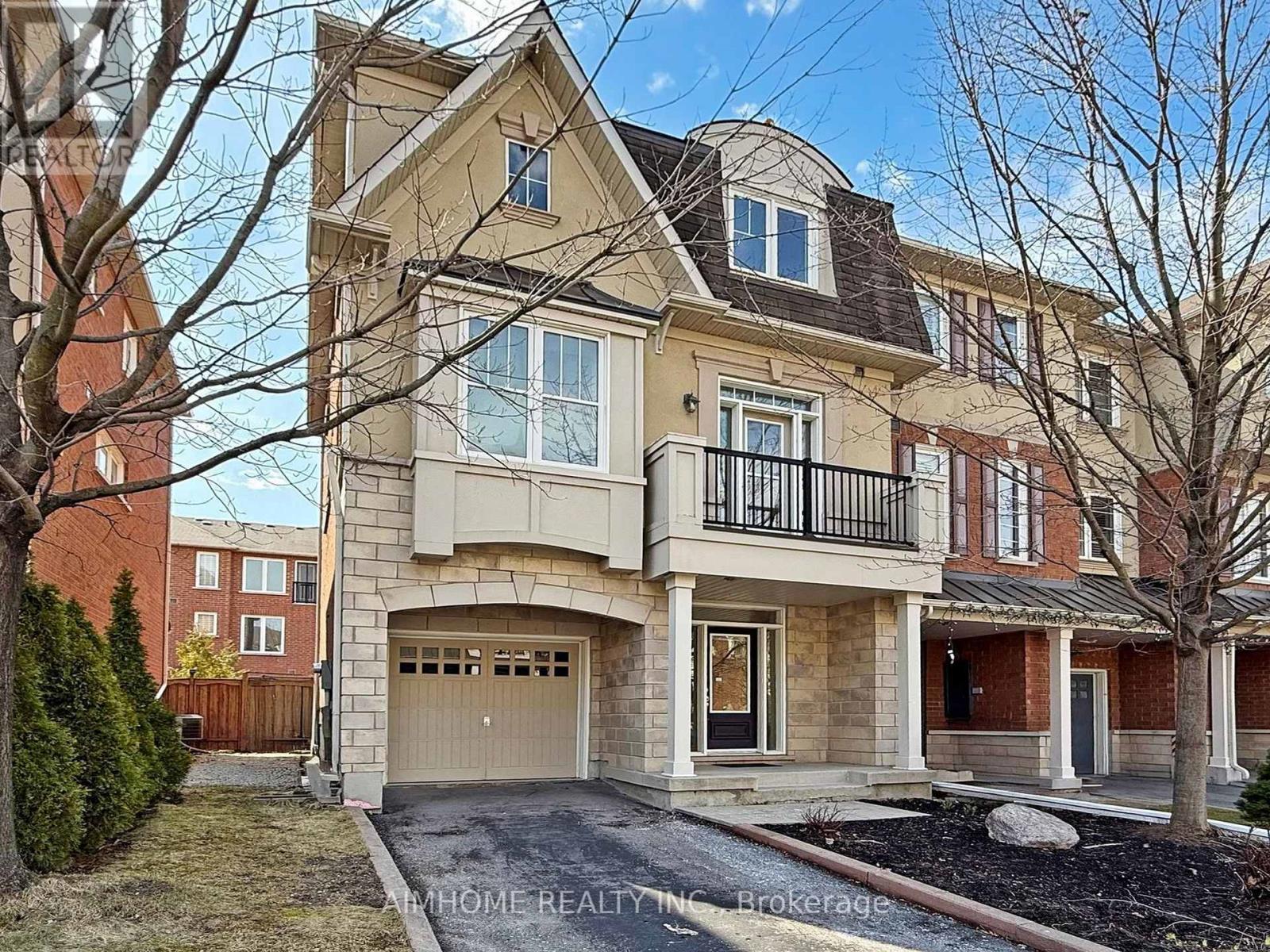 13 Yates Avenue, Toronto, Ontario  M1L 0C7 - Photo 2 - E12988884