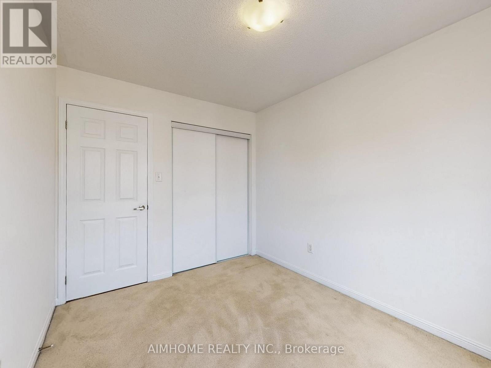 13 Yates Avenue, Toronto, Ontario  M1L 0C7 - Photo 32 - E12988884