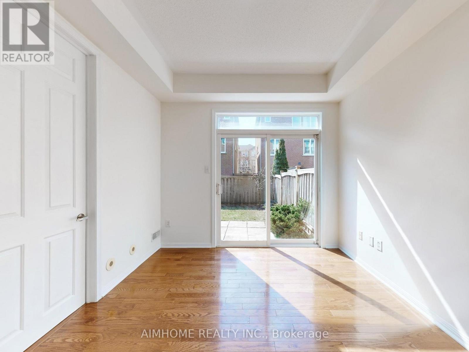 13 Yates Avenue, Toronto, Ontario  M1L 0C7 - Photo 40 - E12988884