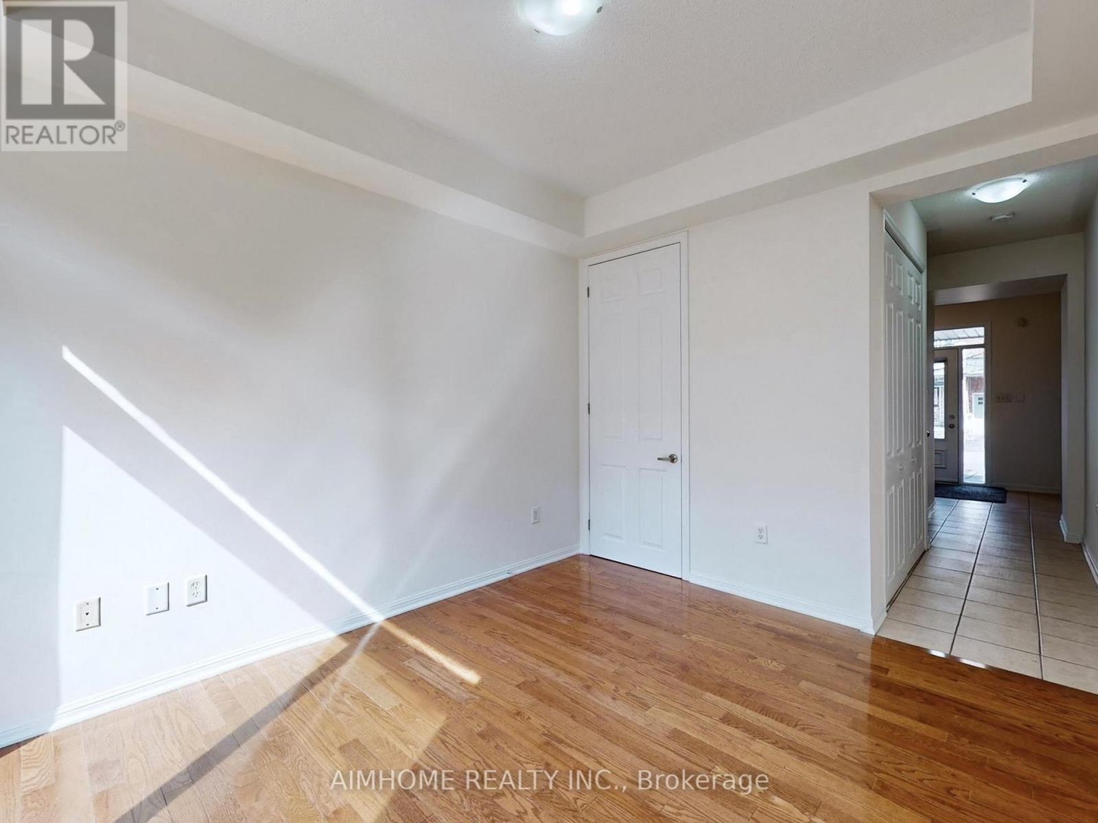 13 Yates Avenue, Toronto, Ontario  M1L 0C7 - Photo 41 - E12988884