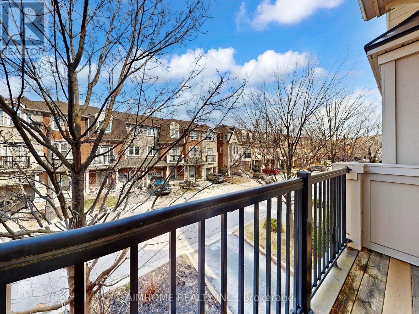 13 Yates Avenue, Toronto, Ontario  M1L 0C7 - Photo 47 - E12988884