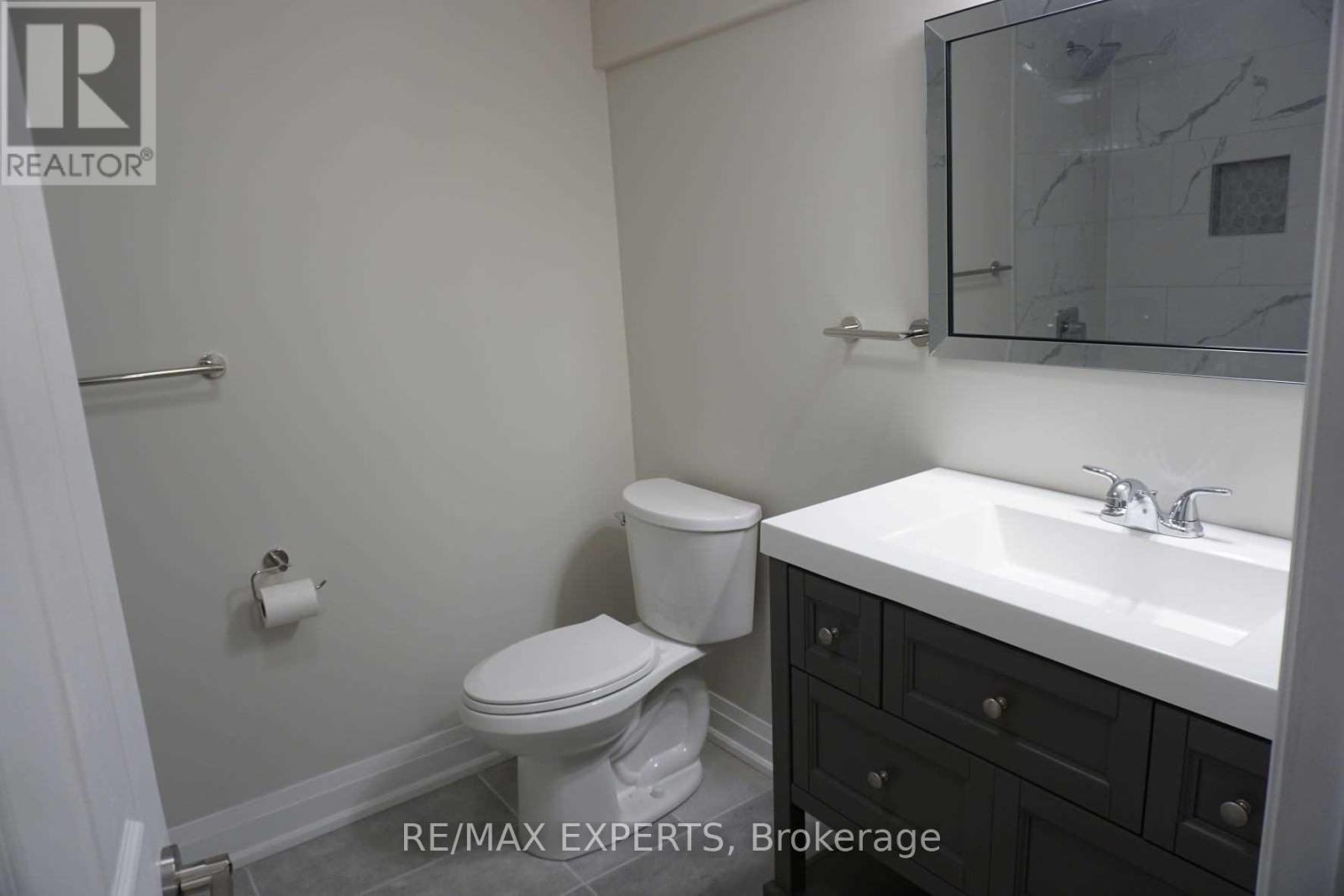 Lower - 77 Cromwell Avenue, Oshawa, Ontario  L1J 4T5 - Photo 15 - E12988920