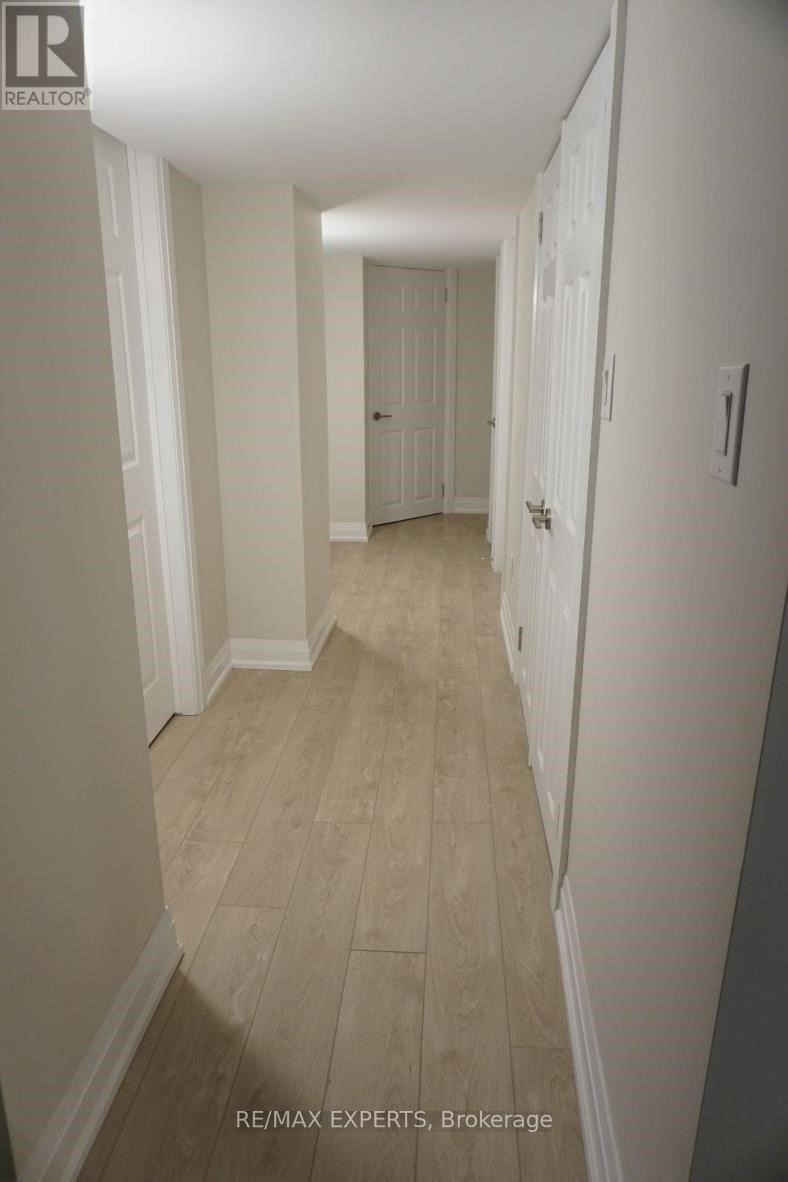 Lower - 77 Cromwell Avenue, Oshawa, Ontario  L1J 4T5 - Photo 16 - E12988920