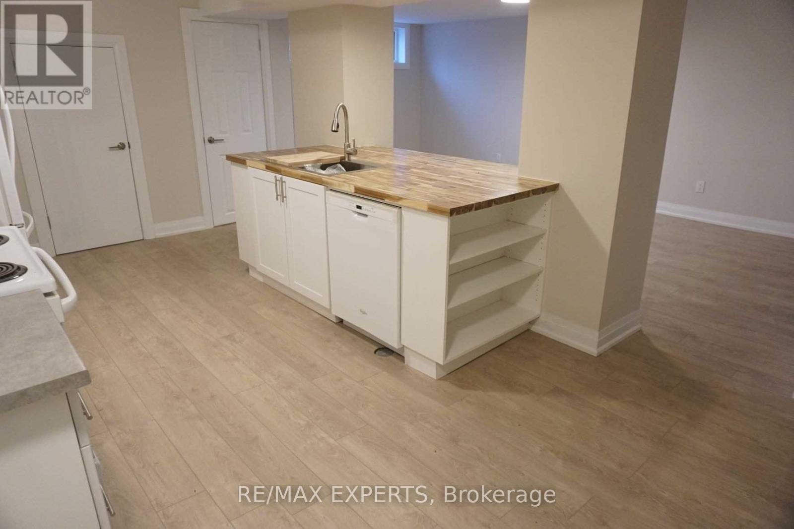 Lower - 77 Cromwell Avenue, Oshawa, Ontario  L1J 4T5 - Photo 7 - E12988920