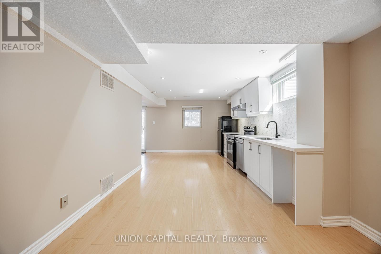 Bsmt - 21 Kings College Road, Markham, Ontario  L3T 5R7 - Photo 8 - N12988876