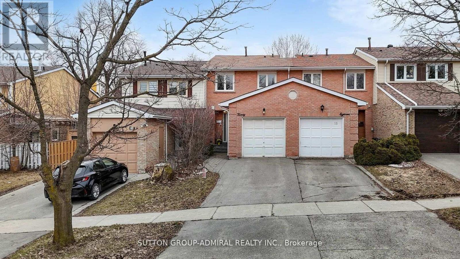 20 West Borough Street, Markham, Ontario  L3T 4X5 - Photo 2 - N12988892