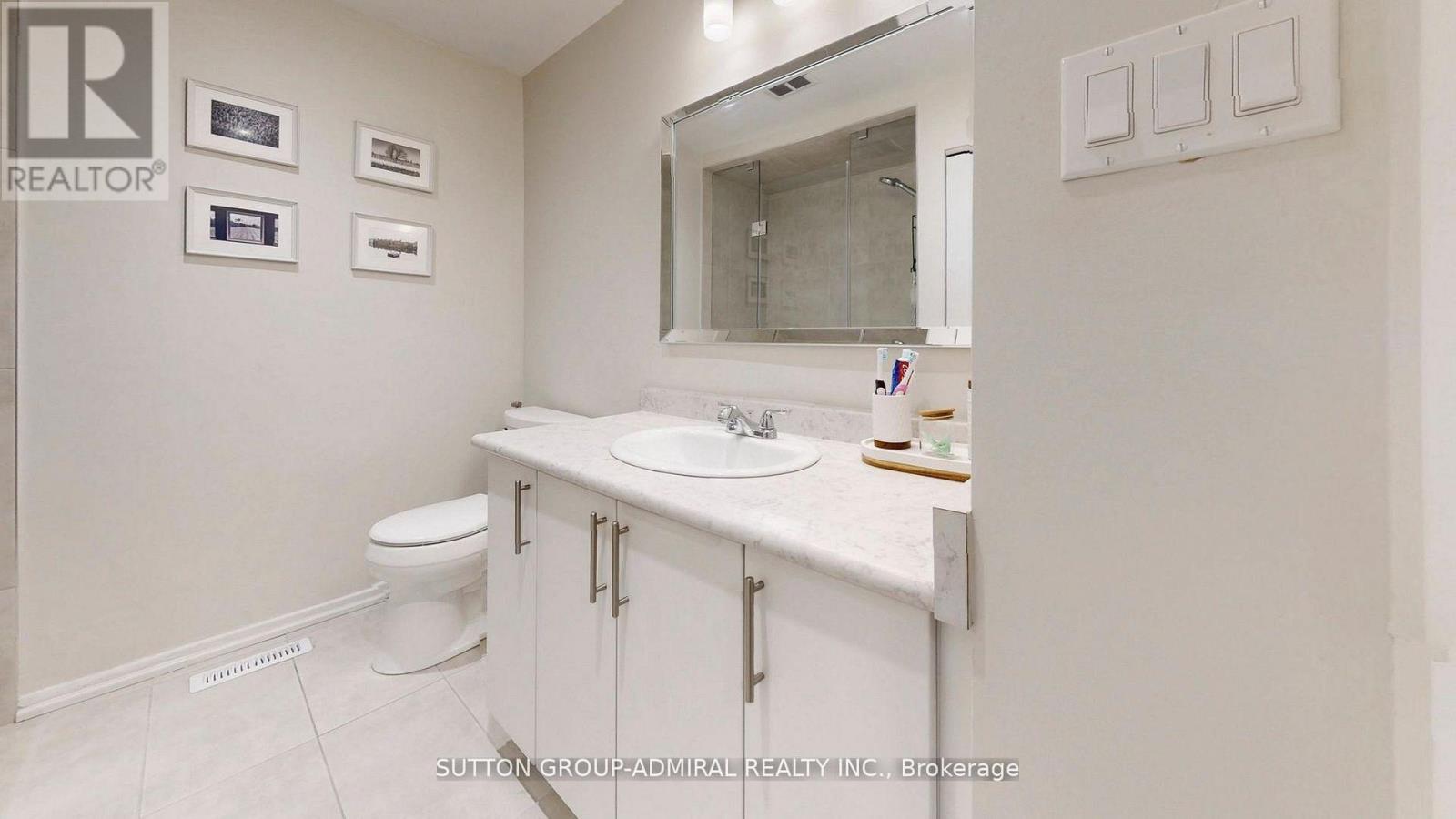 20 West Borough Street, Markham, Ontario  L3T 4X5 - Photo 25 - N12988892