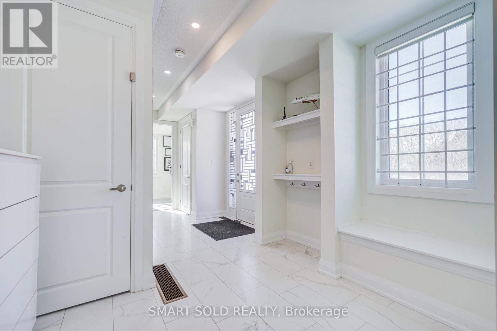 58 Thomas Frisby Jr Crescent, Markham, Ontario  L6C 1L2 - Photo 6 - N12988898