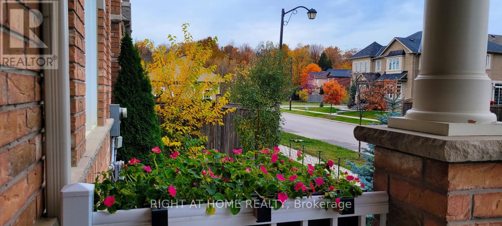 75 Hartwell Road, Halton Hills, Ontario  L7G 0H8 - Photo 5 - W12988880