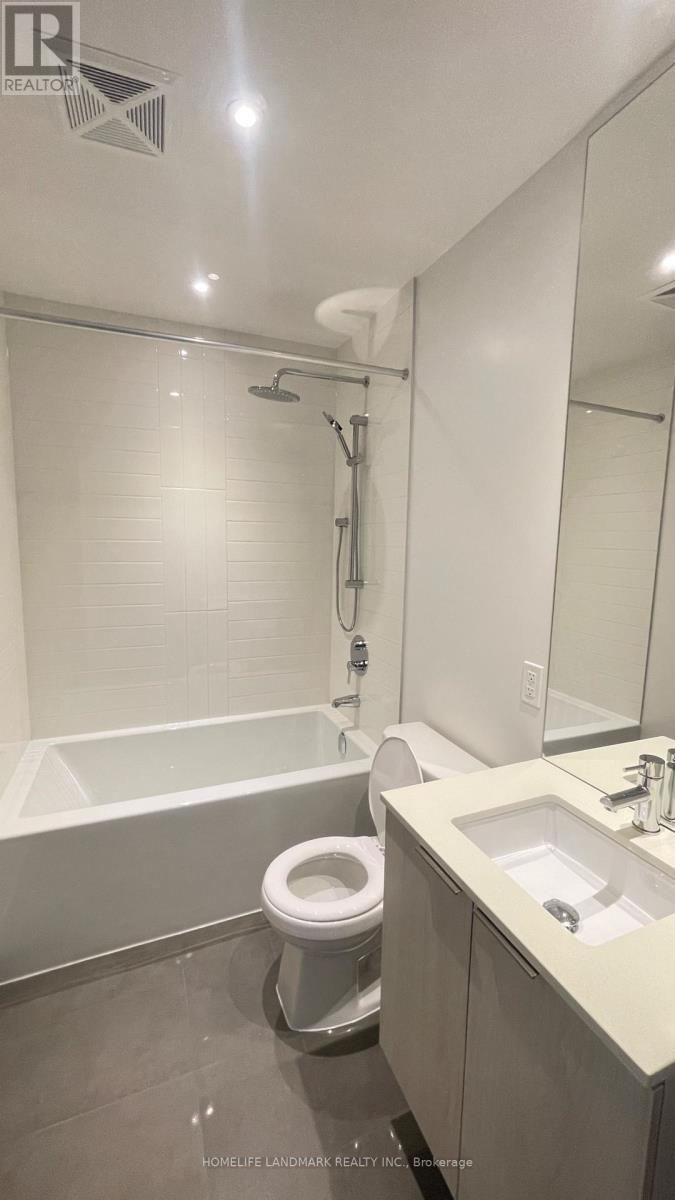 2409 - 448 Burnhamthorpe Road W, Mississauga, Ontario  L5B 0R4 - Photo 8 - W12988882