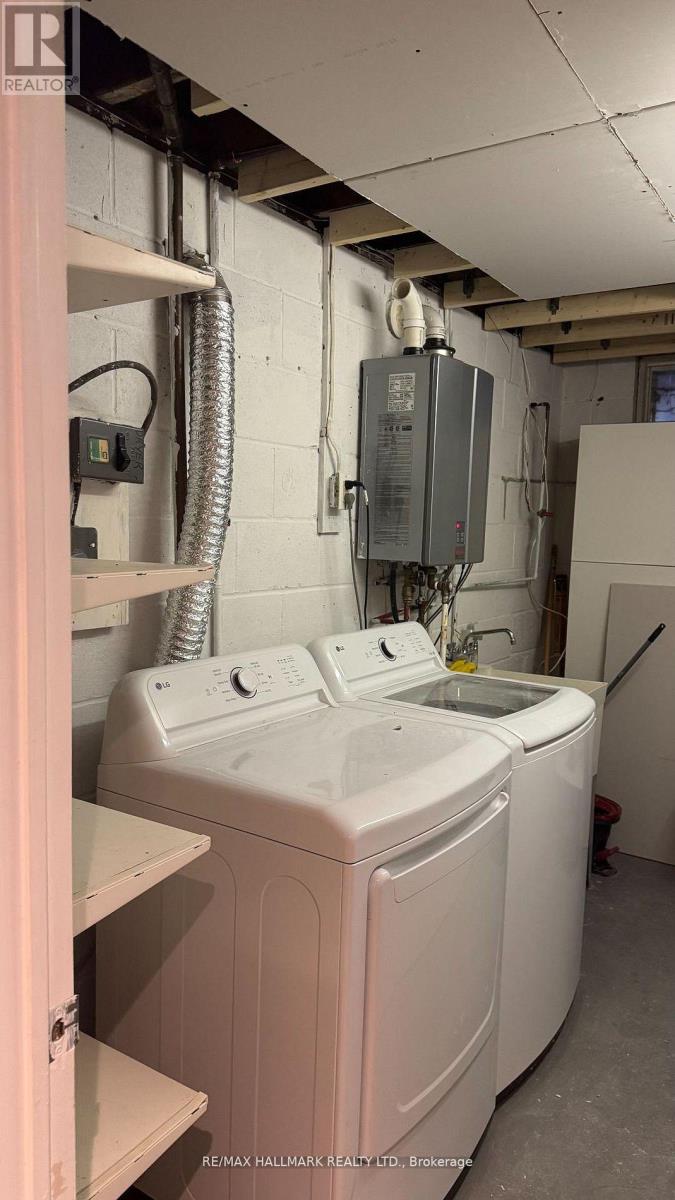 Bsmt - 853 Fourth Street, Mississauga, Ontario  L5E 1J7 - Photo 4 - W12988906