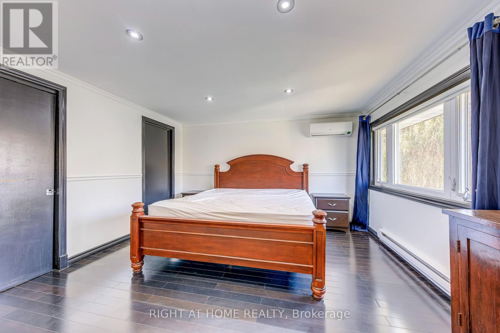 Upper - Upper 426 Lees Lane, Oakville, Ontario  L6L 4S7 - Photo 29 - W12988914