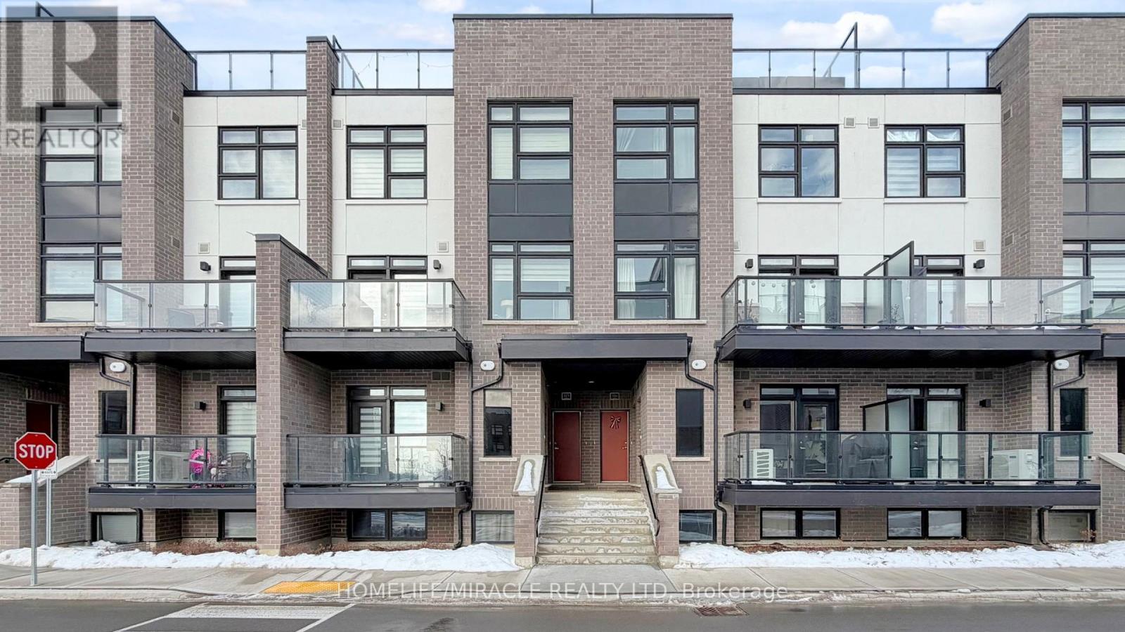 416 - 1577 Rose Way, Milton, Ontario L9E 1N4 - Photo 6 - W12988934