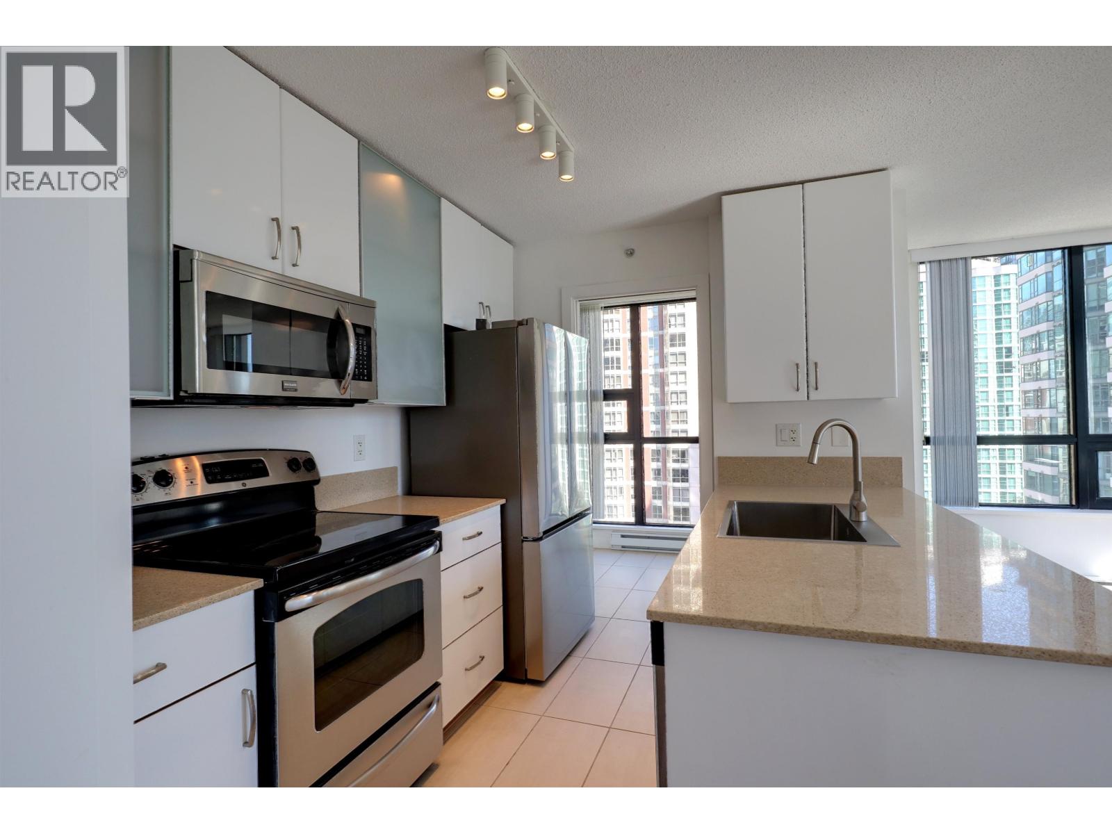 1502 909 Mainland Street, Vancouver, British Columbia  V6B 1S3 - Photo 9 - R3108568