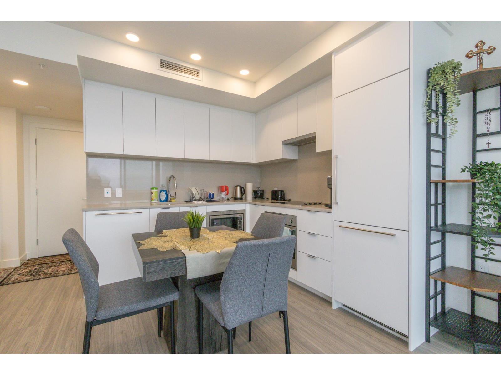 3112 13675 107a Street, Surrey, British Columbia  V3T 0X3 - Photo 4 - R3110208