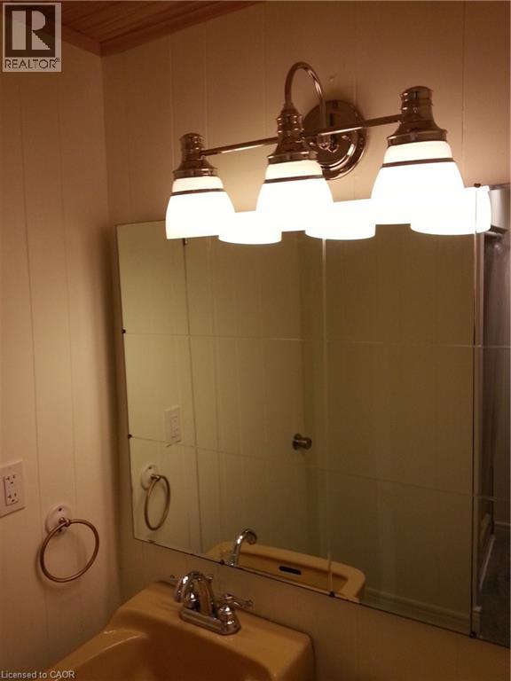 22 Westaway Place, Hamilton, Ontario  L9C 2G1 - Photo 21 - 40820007