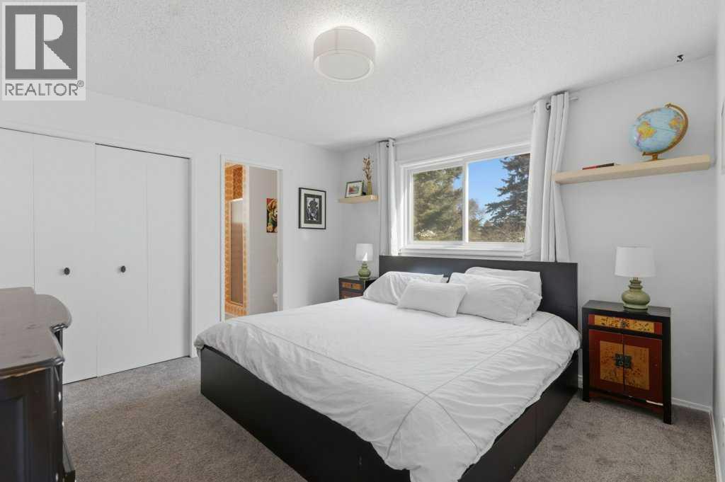 536 Woodhill Place SW, Calgary, Alberta  T2W 3L5 - Photo 25 - A2299102