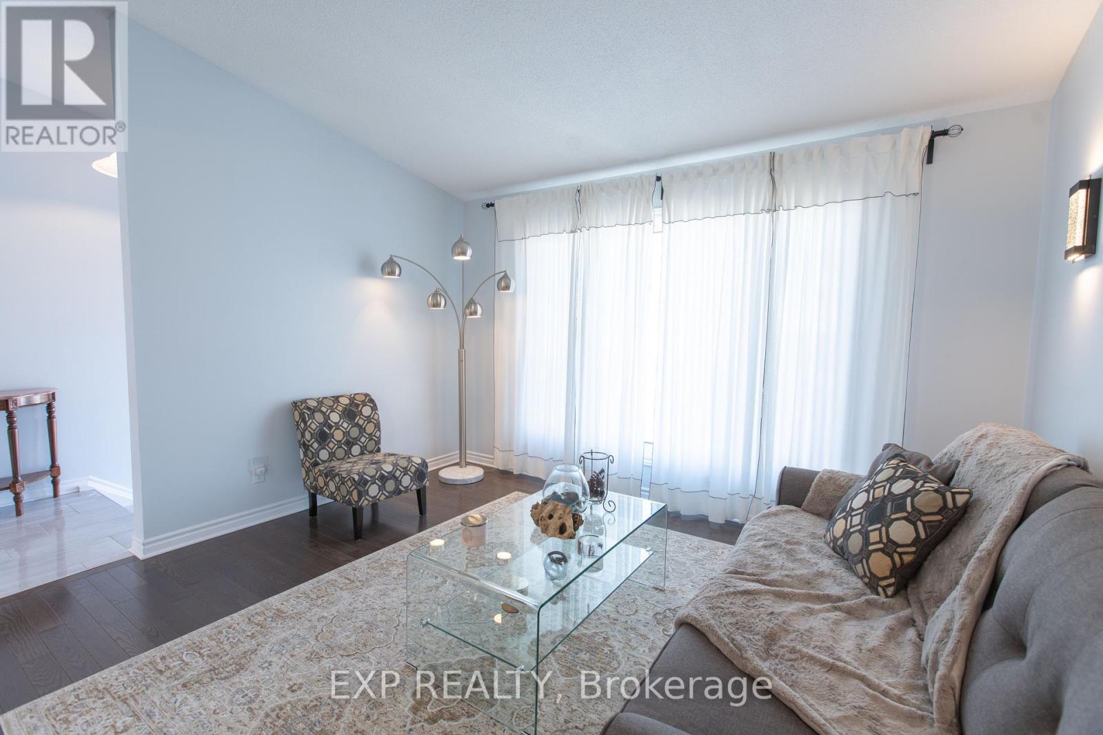 1534 Rosebella Avenue, Ottawa, Ontario  K1T 1E8 - Photo 12 - X12988960