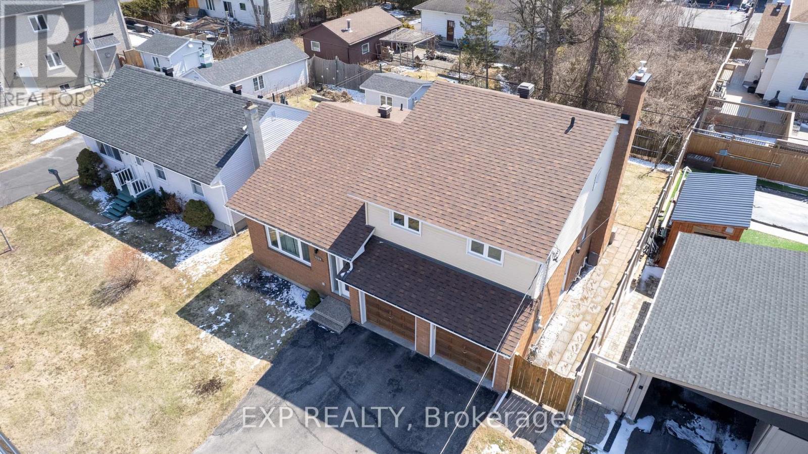 1534 Rosebella Avenue, Ottawa, Ontario  K1T 1E8 - Photo 2 - X12988960