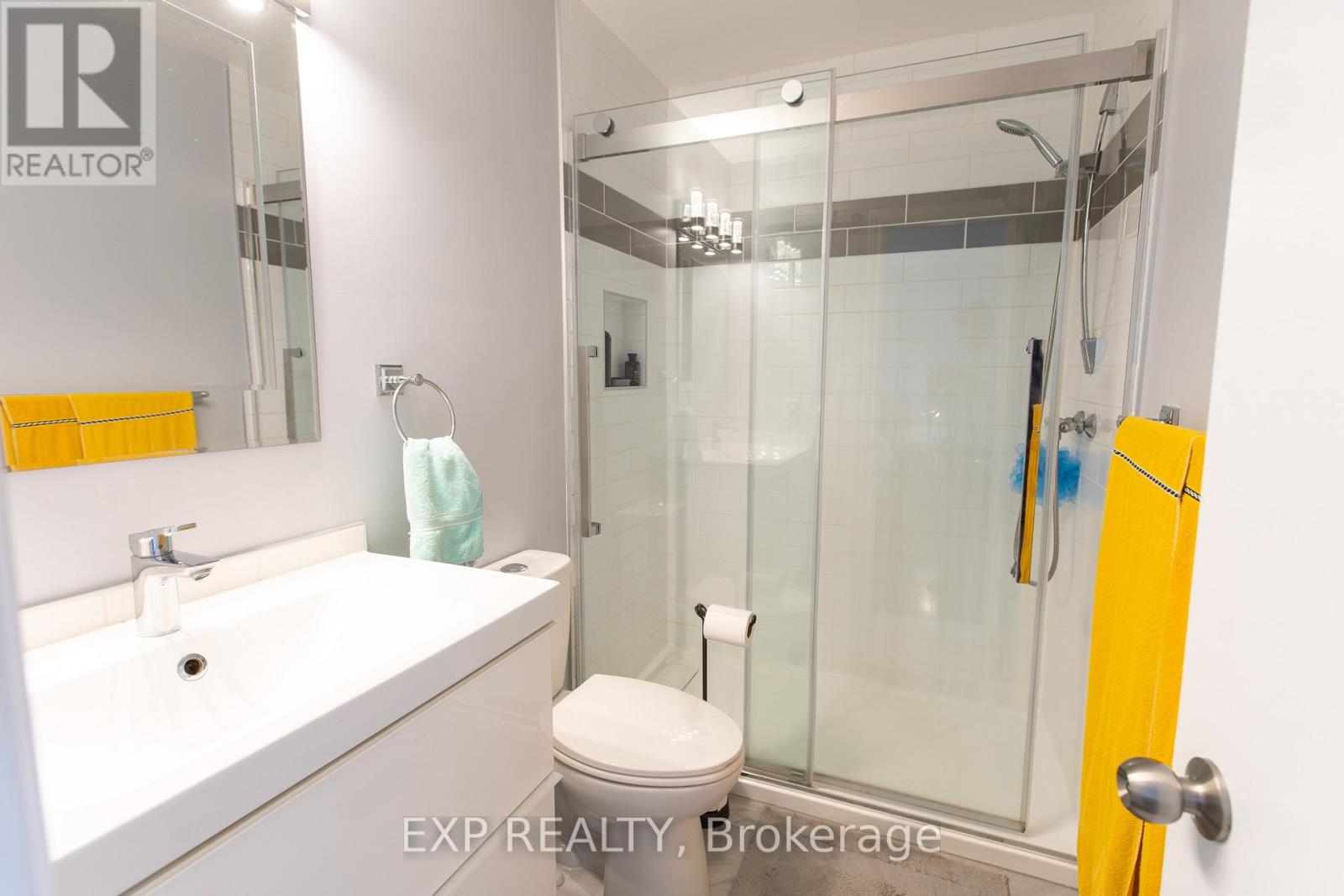 1534 Rosebella Avenue, Ottawa, Ontario  K1T 1E8 - Photo 29 - X12988960