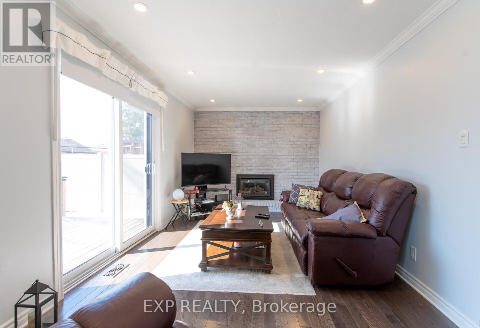 1534 Rosebella Avenue, Ottawa, Ontario  K1T 1E8 - Photo 9 - X12988960