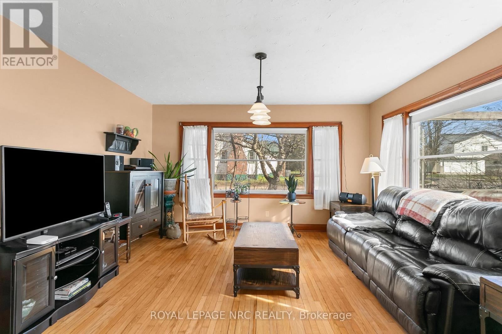 197 Elmwood Avenue, Fort Erie, Ontario  L0S 1B0 - Photo 17 - X12988954