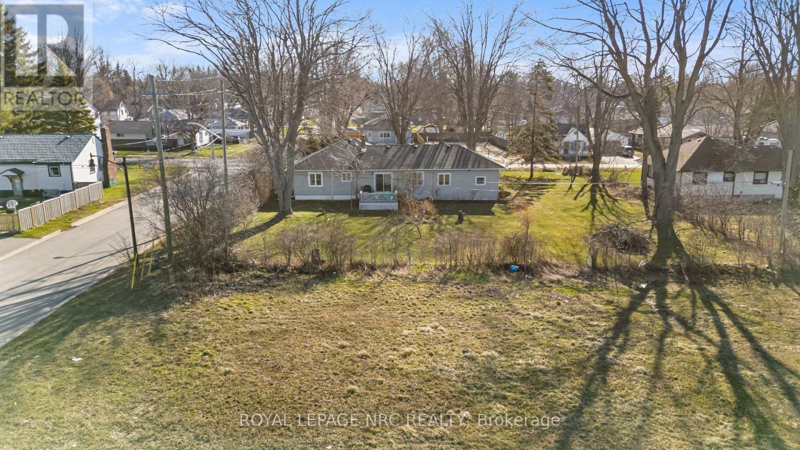 197 Elmwood Avenue, Fort Erie, Ontario  L0S 1B0 - Photo 29 - X12988954