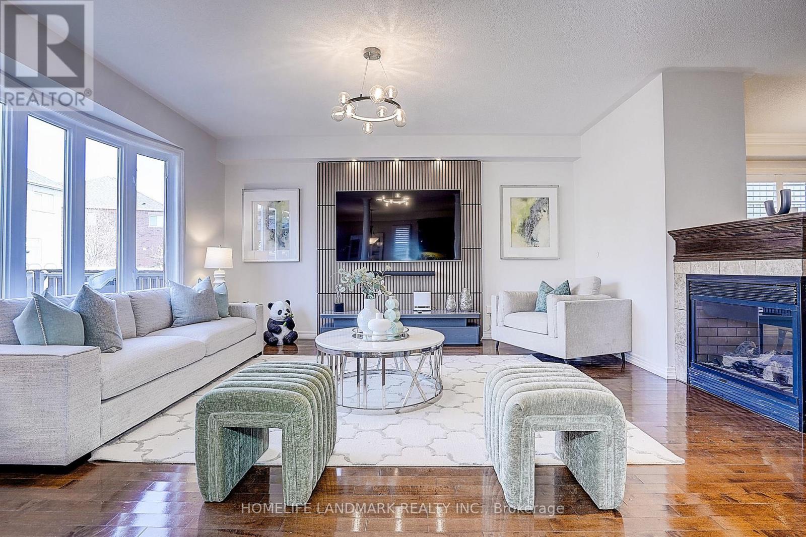 81 Helston Crescent, Whitby, Ontario  L1M 2K4 - Photo 15 - E12988948