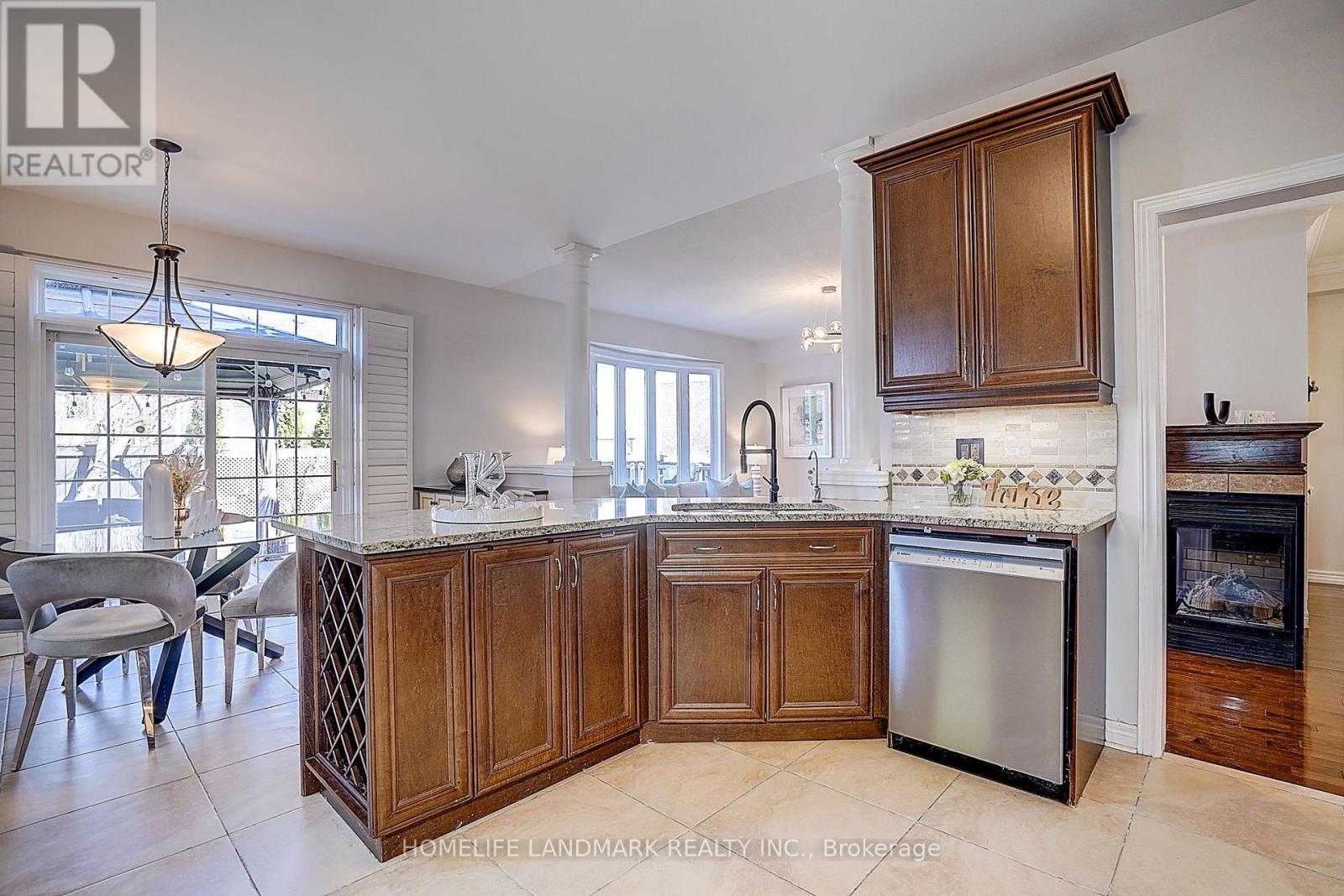 81 Helston Crescent, Whitby, Ontario  L1M 2K4 - Photo 26 - E12988948