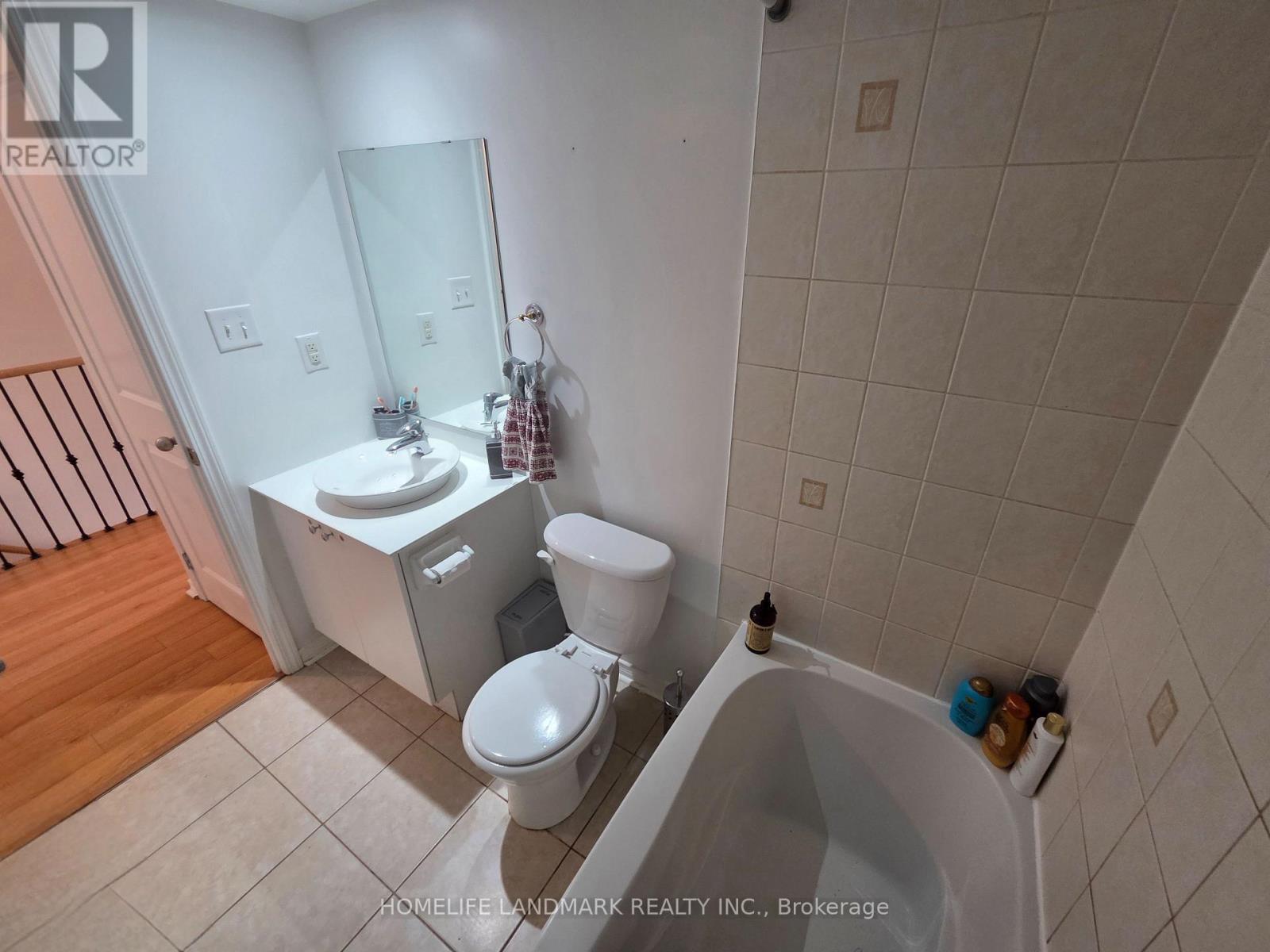 2 - 74 Munro Street, Toronto, Ontario  M4M 2S9 - Photo 29 - E12988950