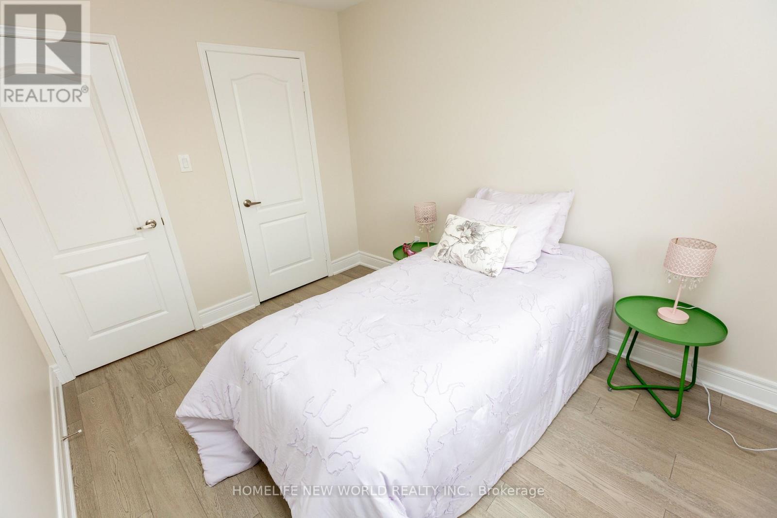 164 Banbrooke Crescent, Newmarket, Ontario  L3X 2W6 - Photo 18 - N12988940