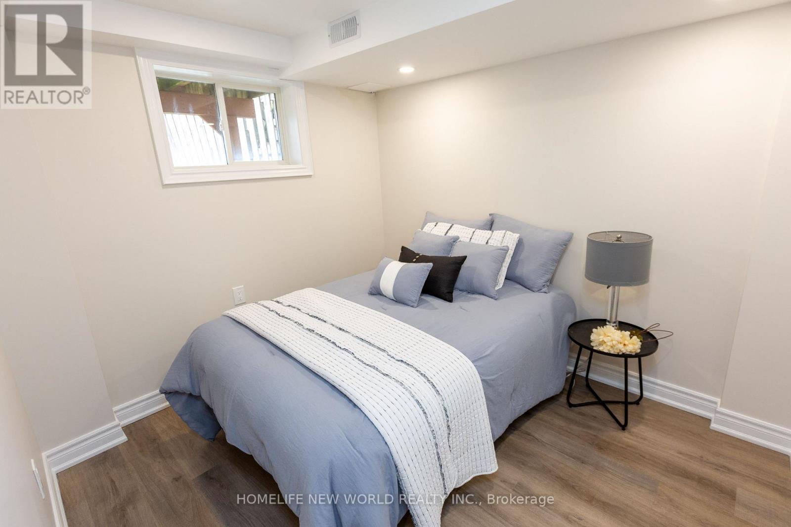 164 Banbrooke Crescent, Newmarket, Ontario  L3X 2W6 - Photo 23 - N12988940