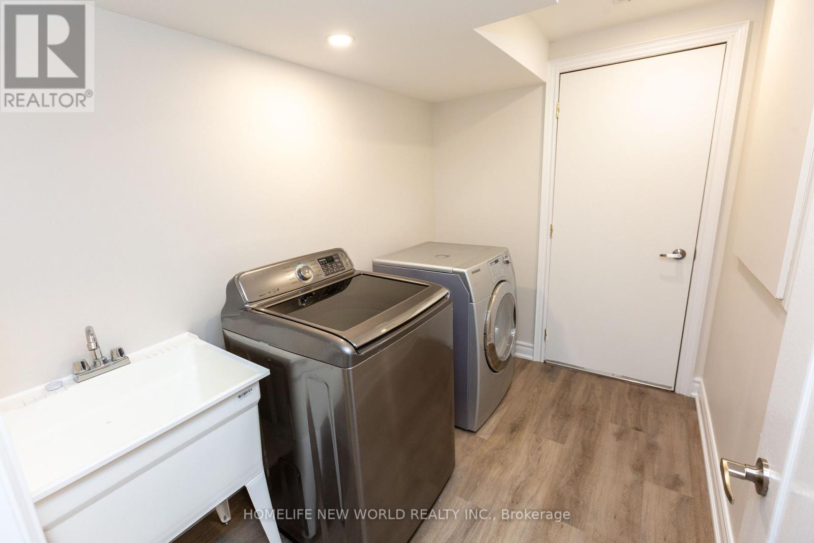 164 Banbrooke Crescent, Newmarket, Ontario  L3X 2W6 - Photo 25 - N12988940