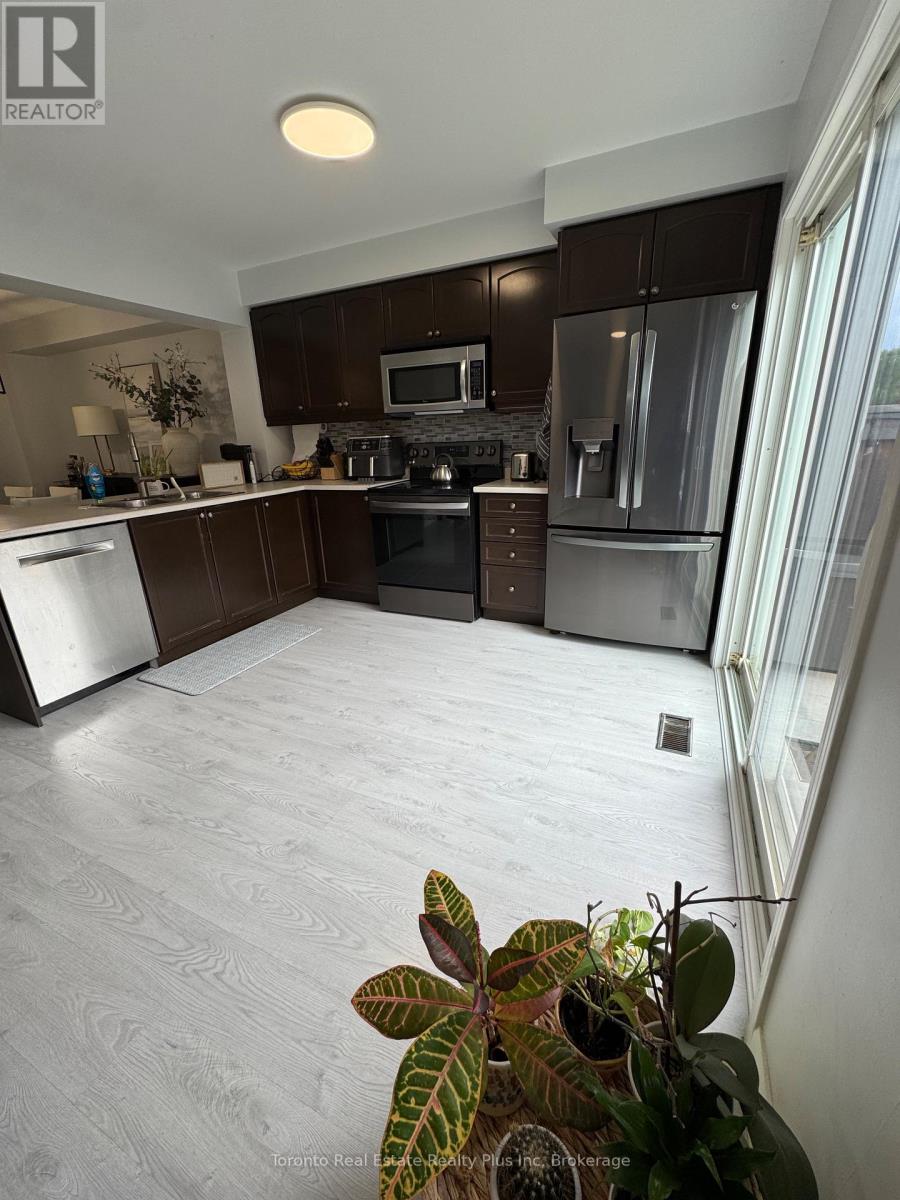 573 Cargill Path, Milton, Ontario  L9T 7R5 - Photo 7 - W12988944