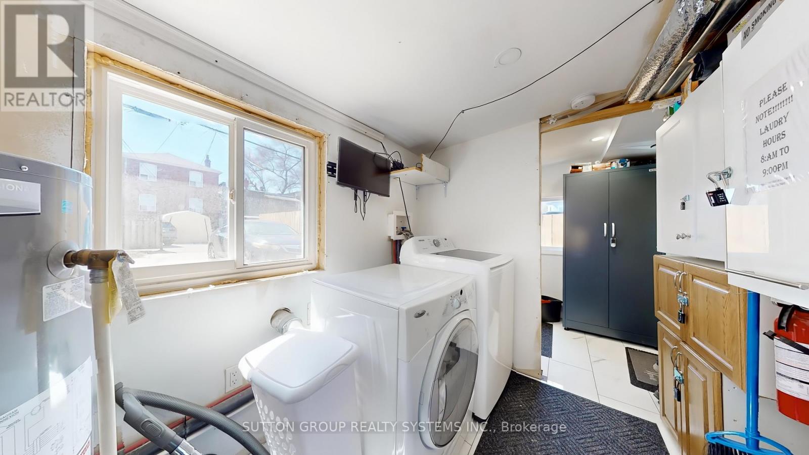 50 Brownville Avenue, Toronto, Ontario  M4N 4L3 - Photo 15 - W12988958